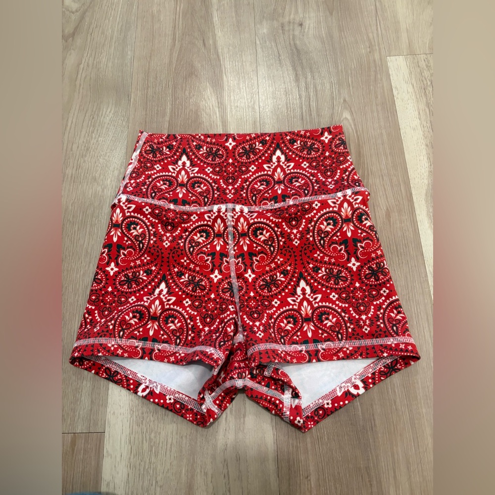 FLEO True High Short - Picture 2 of 9